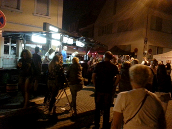 Mannheim Leichtathletik Straßenfest Veranstaltung Essen Trinken Festival Bier Bierwagen Welde Rathaus Seckenheim