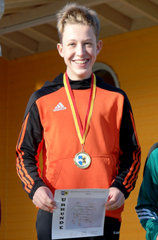 Mannheim Leichtathletik Kreismeisterschaften Waldlauf Crosslauf RNK Kreismeister Goldmedaille 