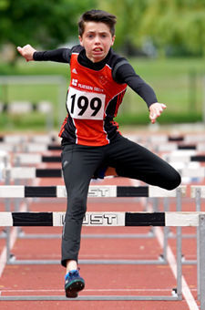 Mannheim Leichtathletik Timo Hürden Meister Kreismeister